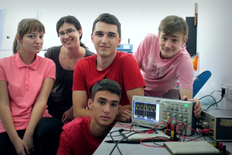 IS Petnica Srpski tim mladih fizicara