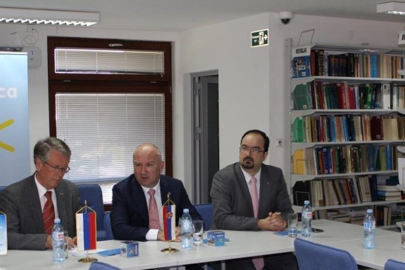 Petnica ministar Popovic i ambasador Cepurin u poseti