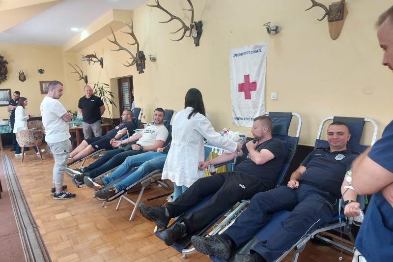 Akcija dobrovoljnog davanja krvi u Valjevu. Foto: Crveni krst Valjevo